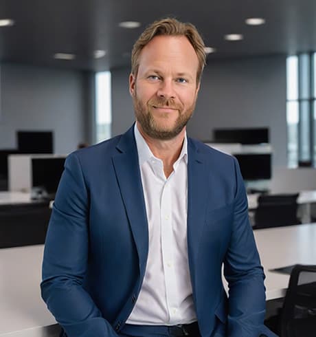 Sebastian Huelck CEO